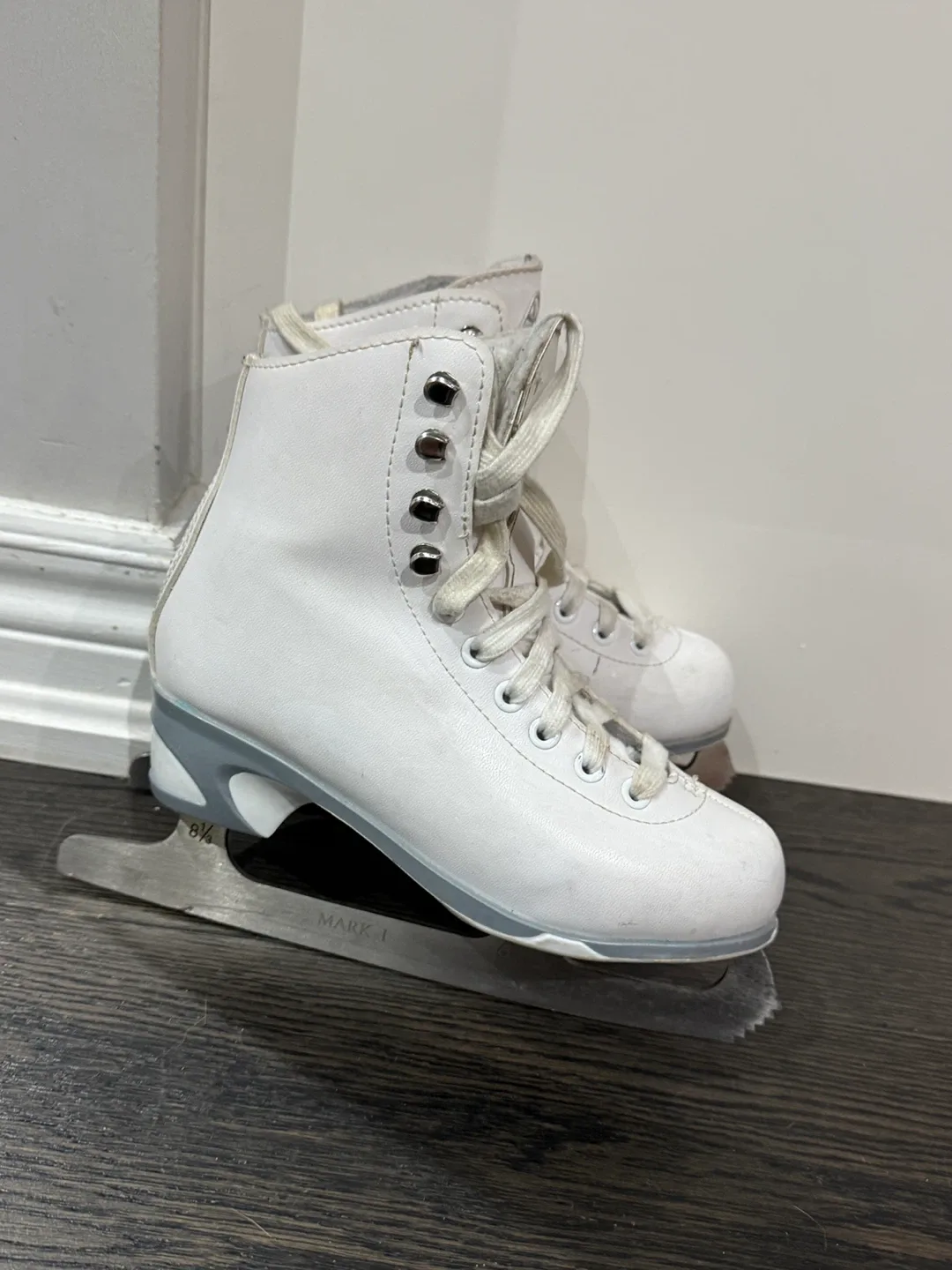 Selling a pair of CanSkate ice skating skates image indicator(3)