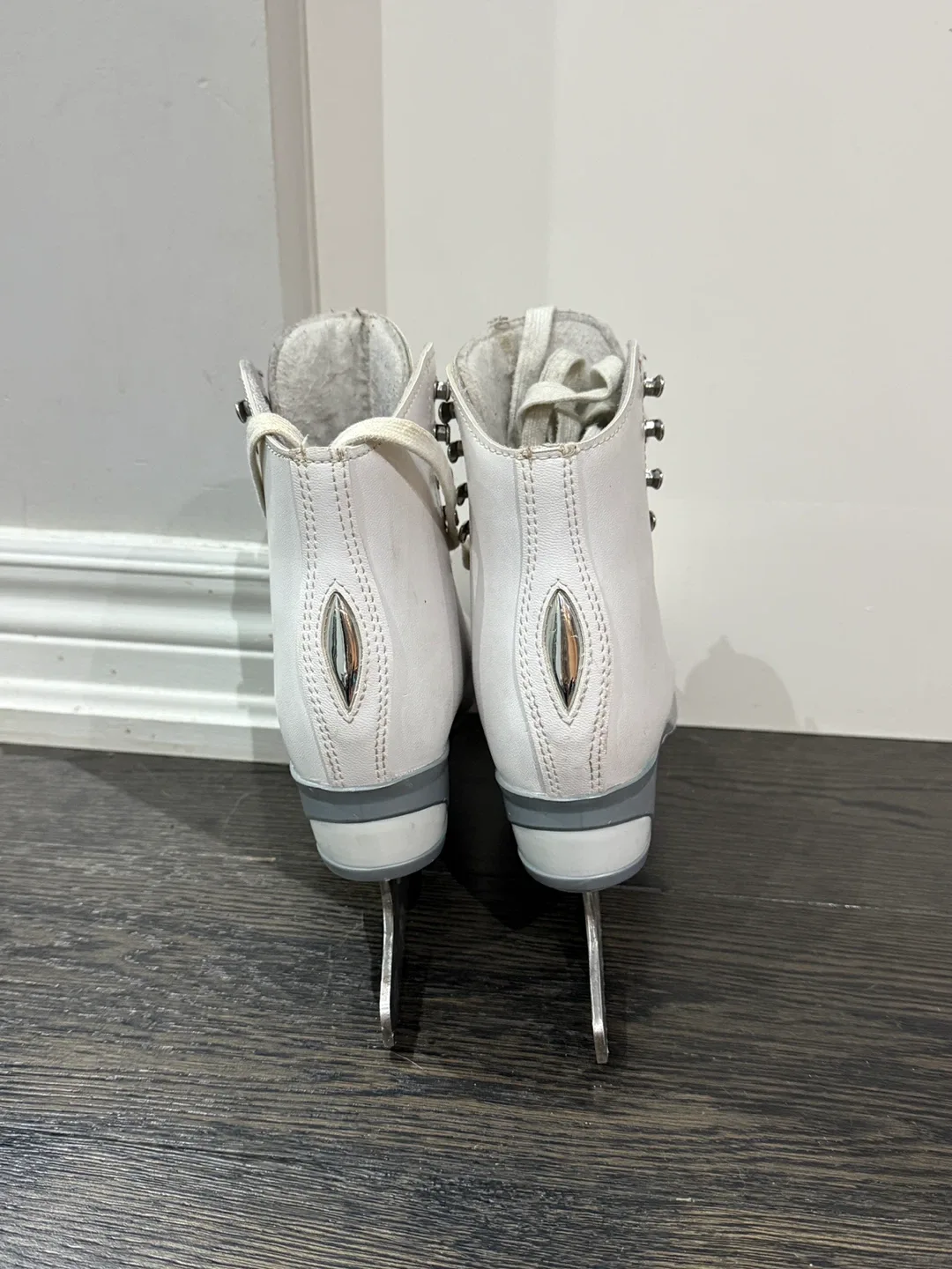 Selling a pair of CanSkate ice skating skates image indicator(2)