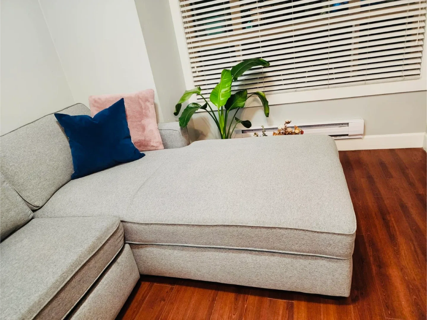 Grey Sleeper Sectional Sofa with Chaise