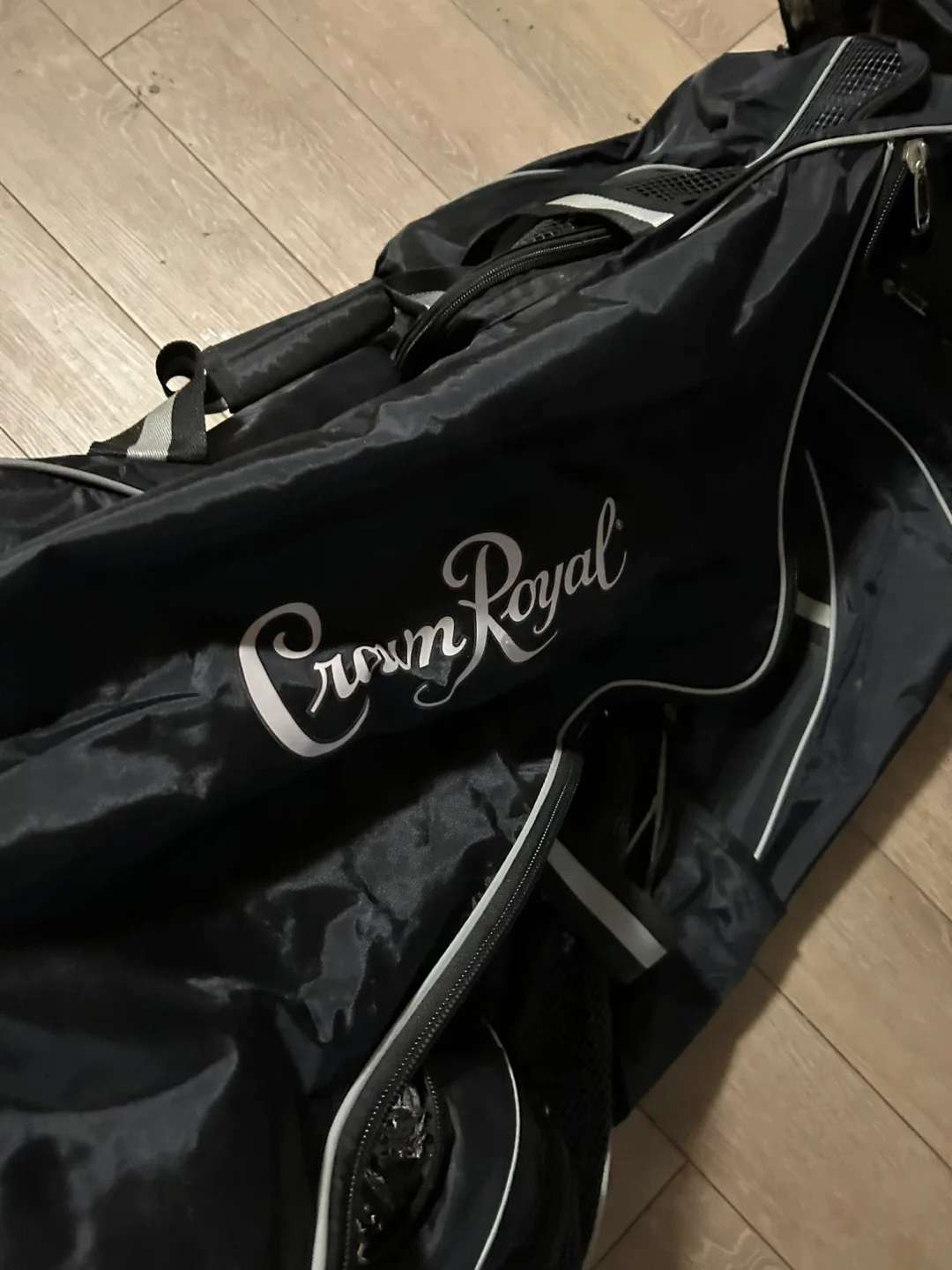 Crown Royal Wheeled Rolling Duffel Bag image indicator(9)