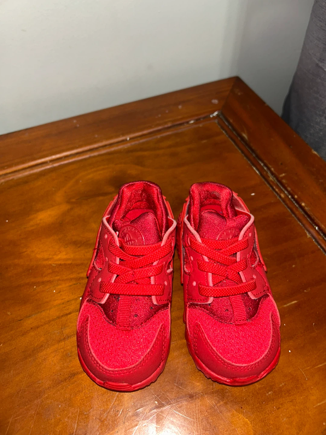 Nike Huarache triple red toddler shoes 5C - photo 2