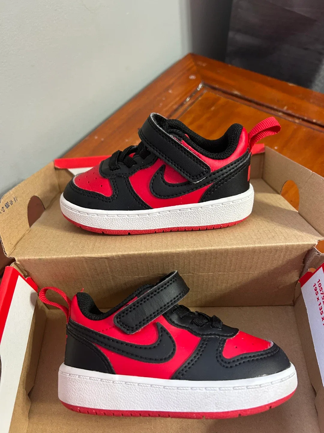Nike court borough low Red Toddler shoes 5C image indicator(2)