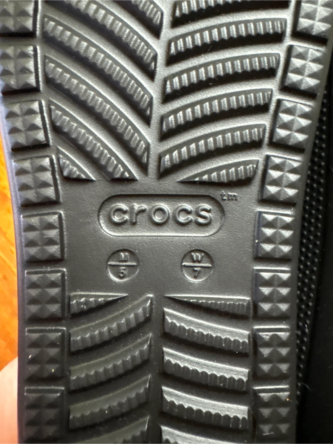 Crocs Classic Low Profile Clog - Mens 5 Women's 7 - photo 2