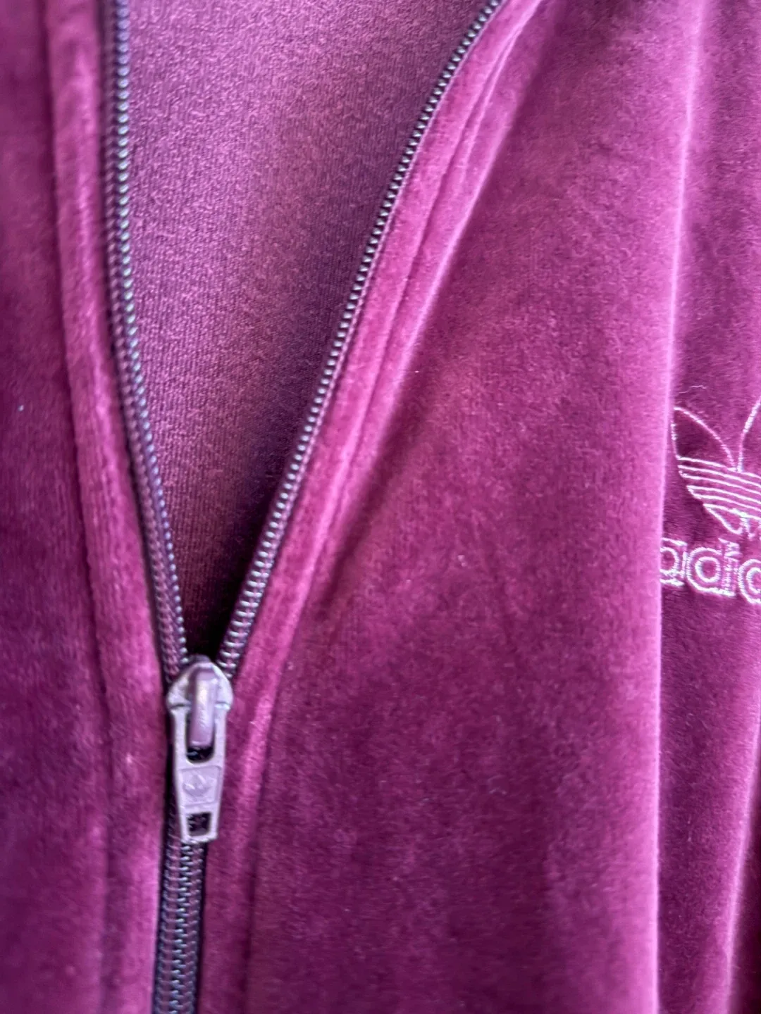 Adidas Velour Track Jacket XL image indicator(3)