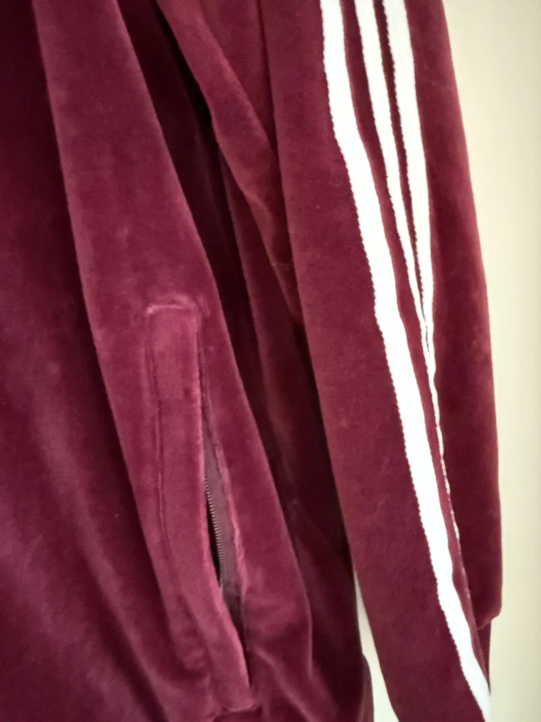 Adidas Velour Track Jacket XL image indicator(7)