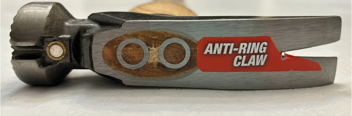 Milwaukee 19oz Anti-Ring Claw Hammer image indicator(5)