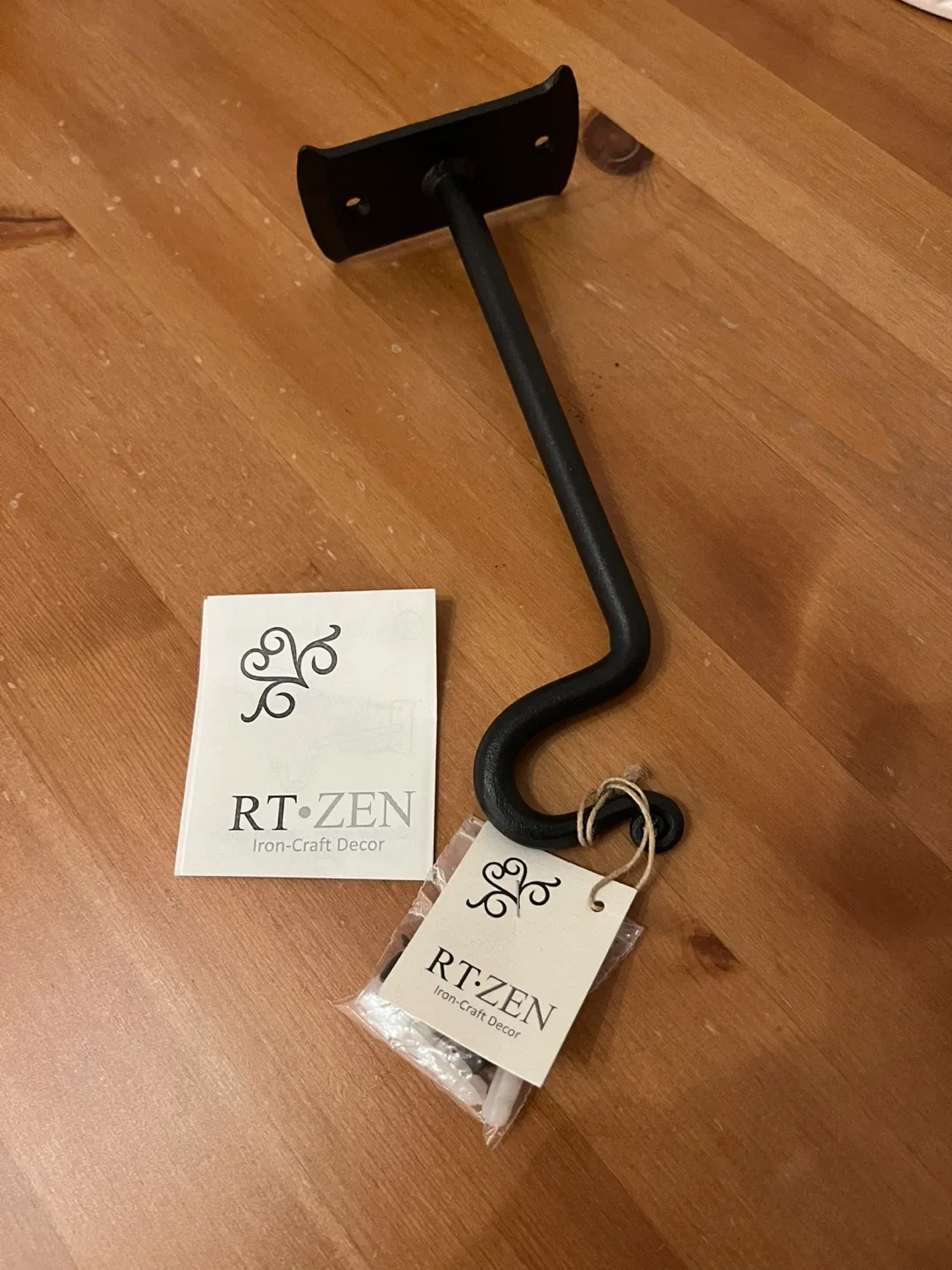 RT-ZEN Iron-Craft Decor Wall Hook - New in Package! image indicator(3)