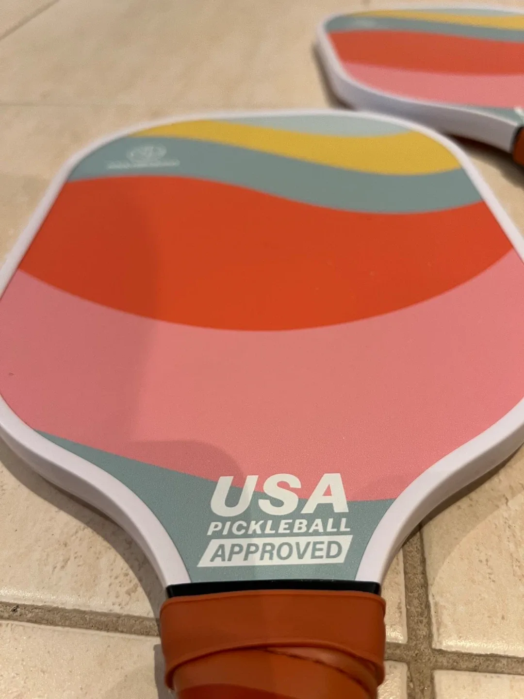 MAYBOOM Pickleball Paddles (Set of 2) + Balls & Case image indicator(3)