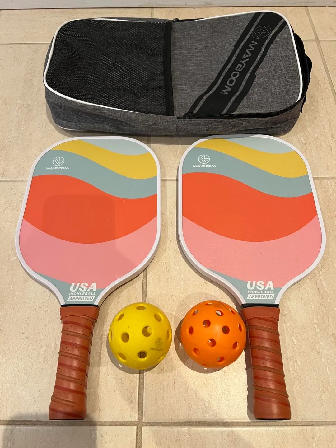 MAYBOOM Pickleball Paddles (Set of 2) + Balls & Case