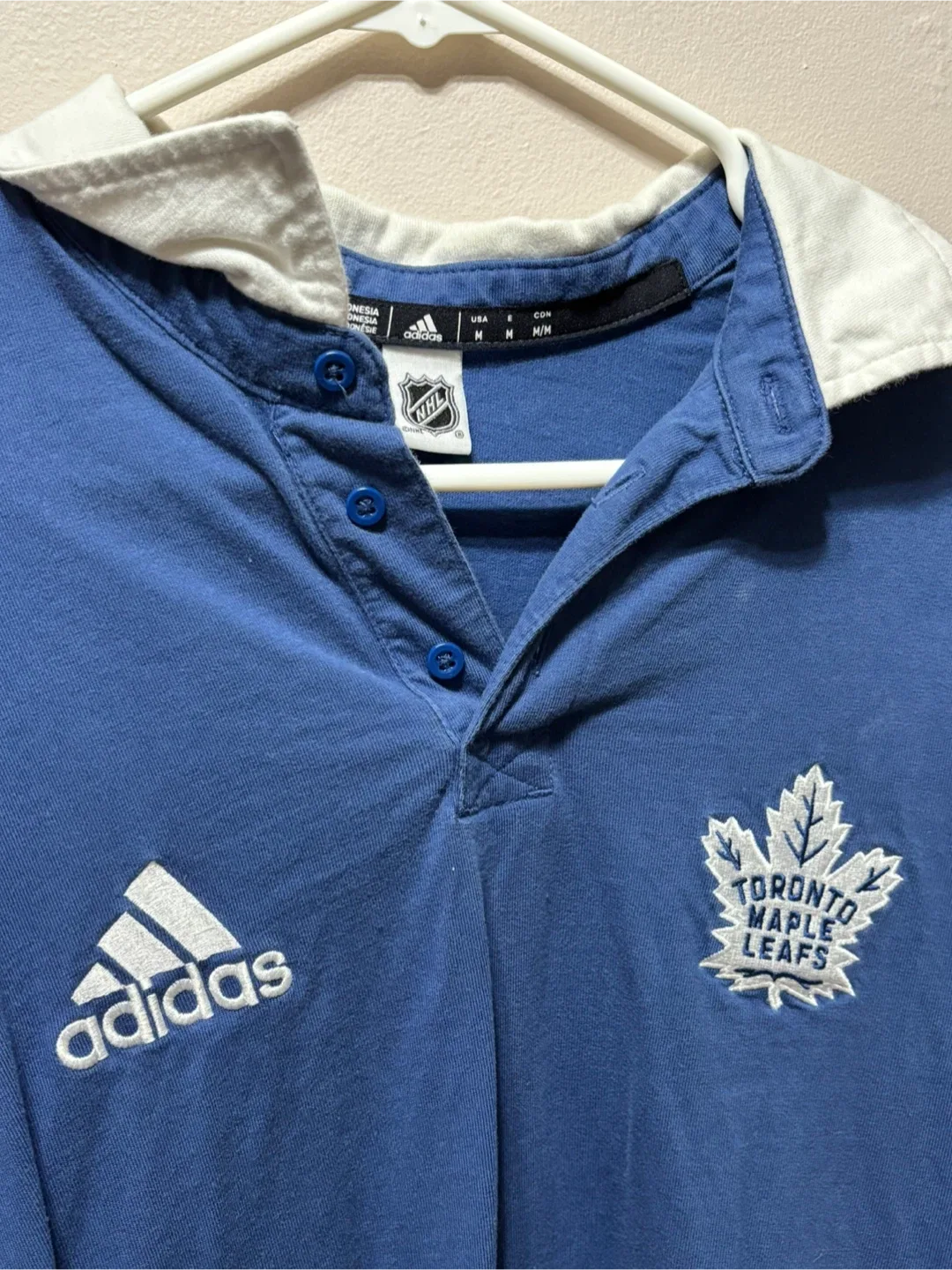 Adidas Toronto Maple Leafs Rugby Shirt - Size M image indicator(2)