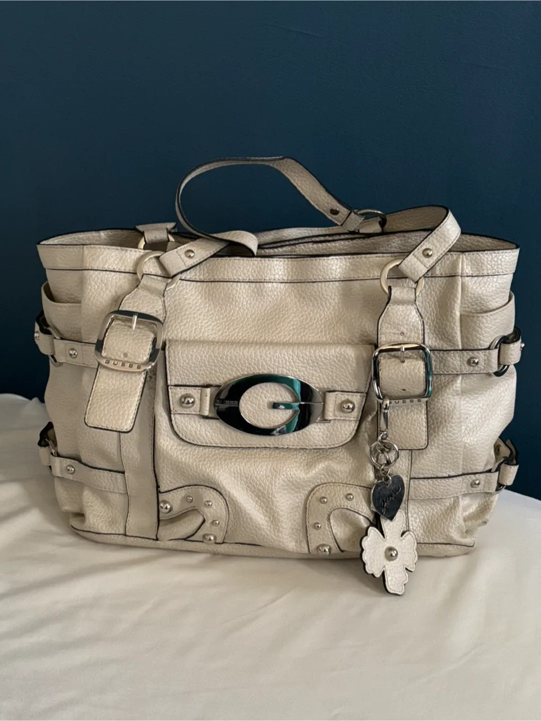 Guess Cream-Coloured Bag