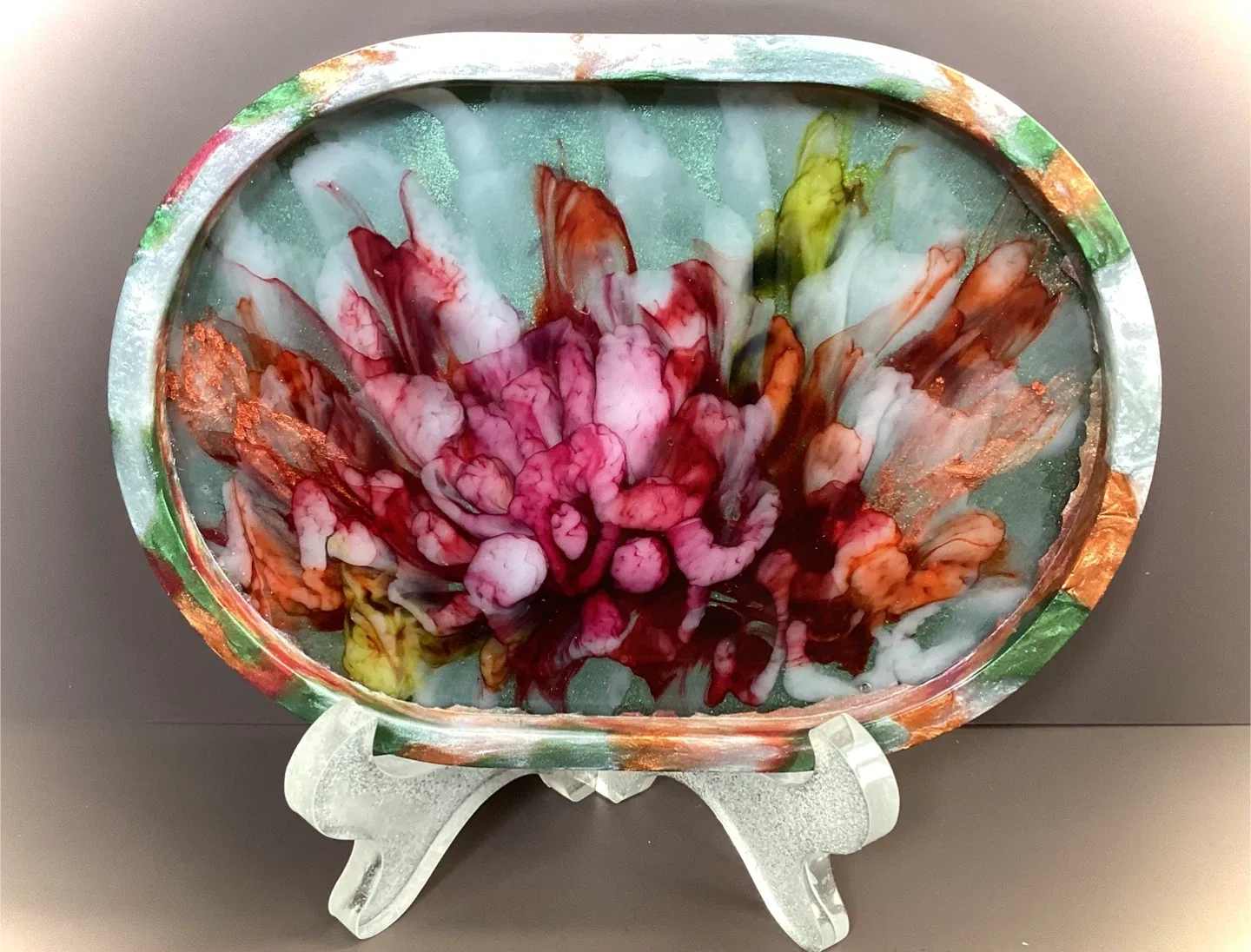 Handmade Resin Art Tray image indicator(3)