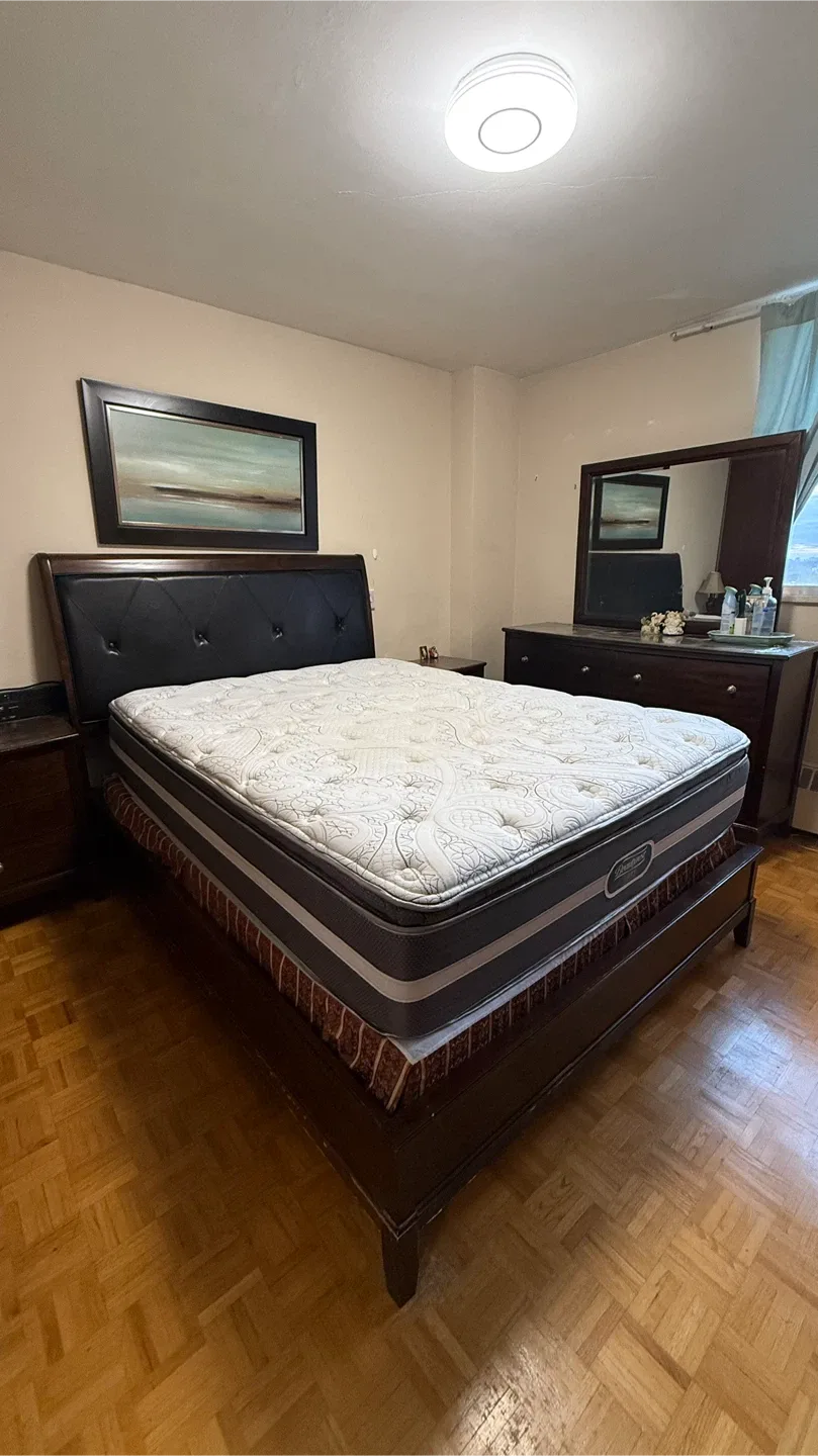 Bedroom Set - Dresser, Nightstand, Bed Frame