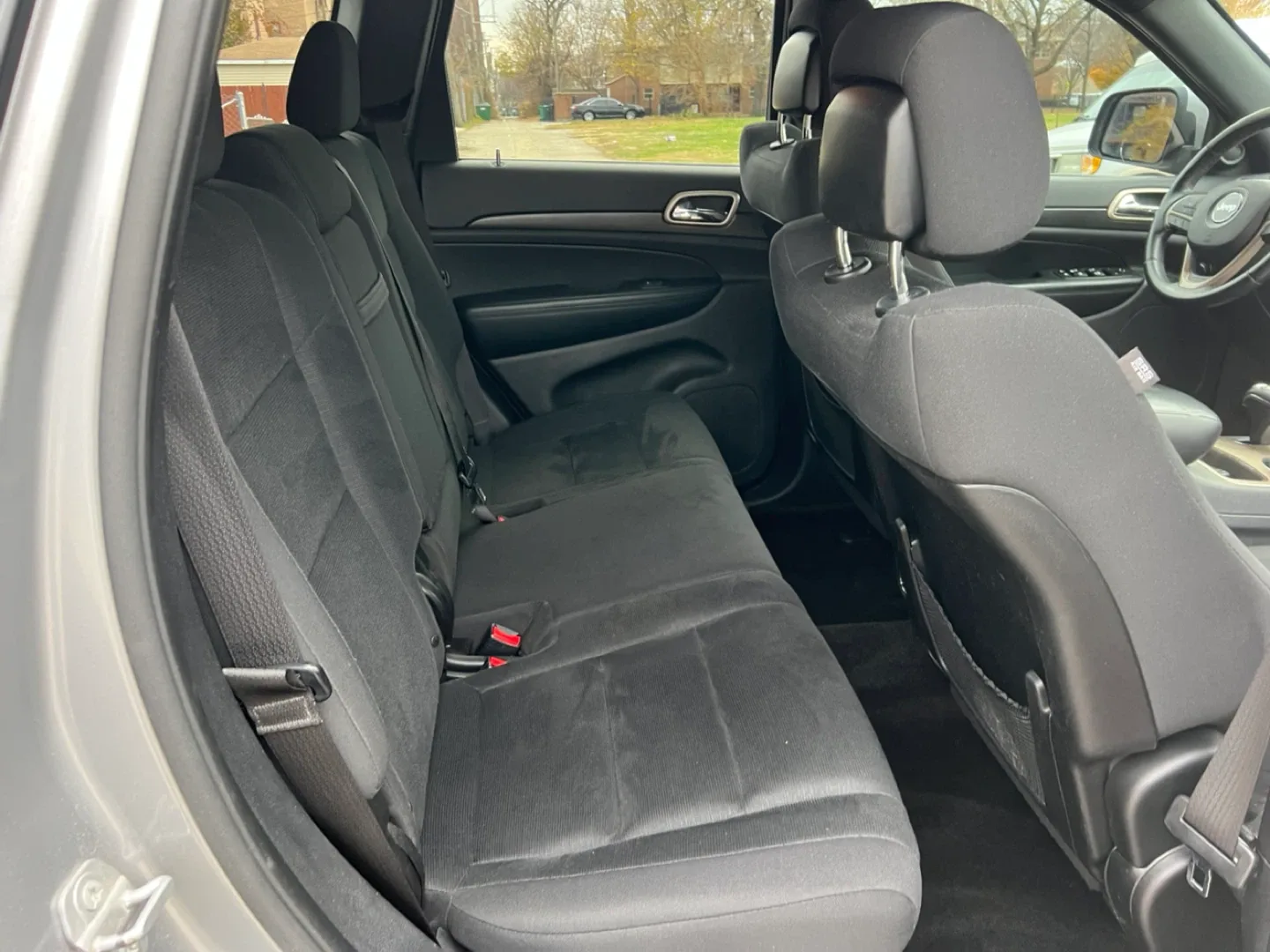 Jeep Grand Cherokee SUV 2015 image indicator(4)