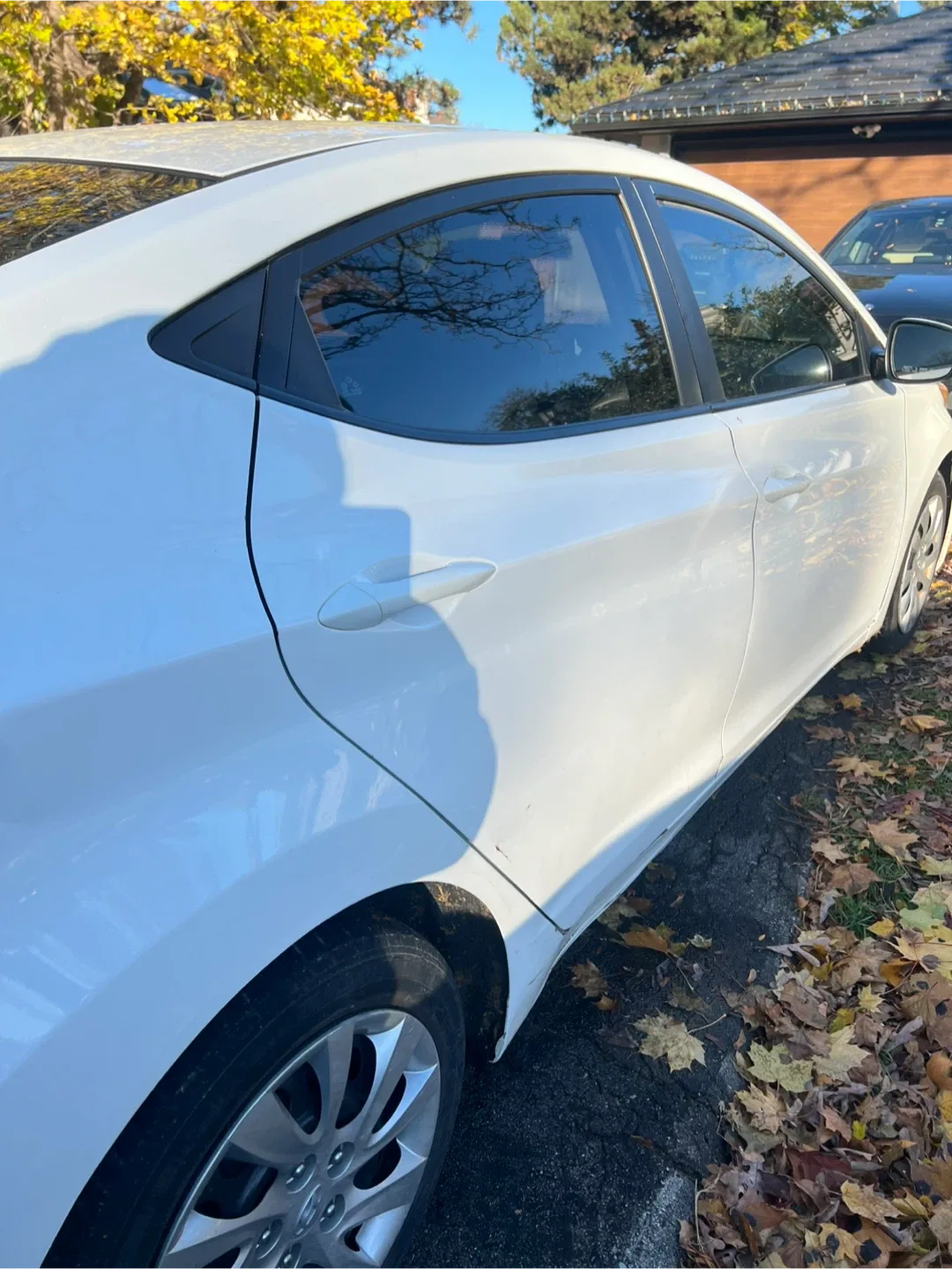 2013 Hyundai Elantra image indicator(3)