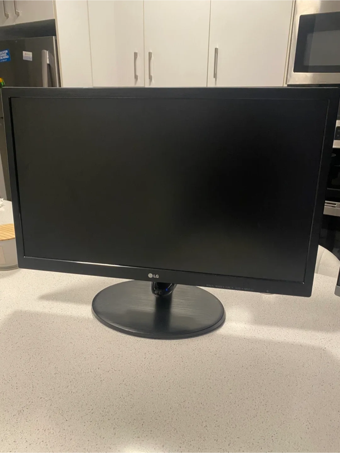 LG 24M38D-B & Samsung S24R350FHN 24" Monitors image indicator(6)