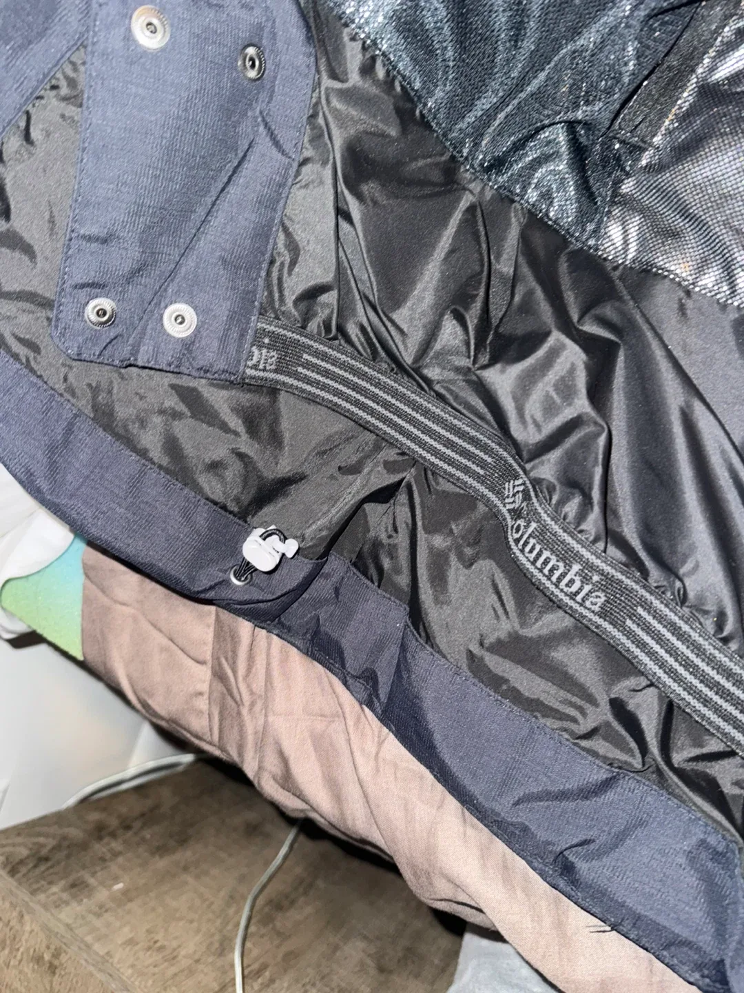 Columbia Women's Winter Jacket, Black image indicator(4)