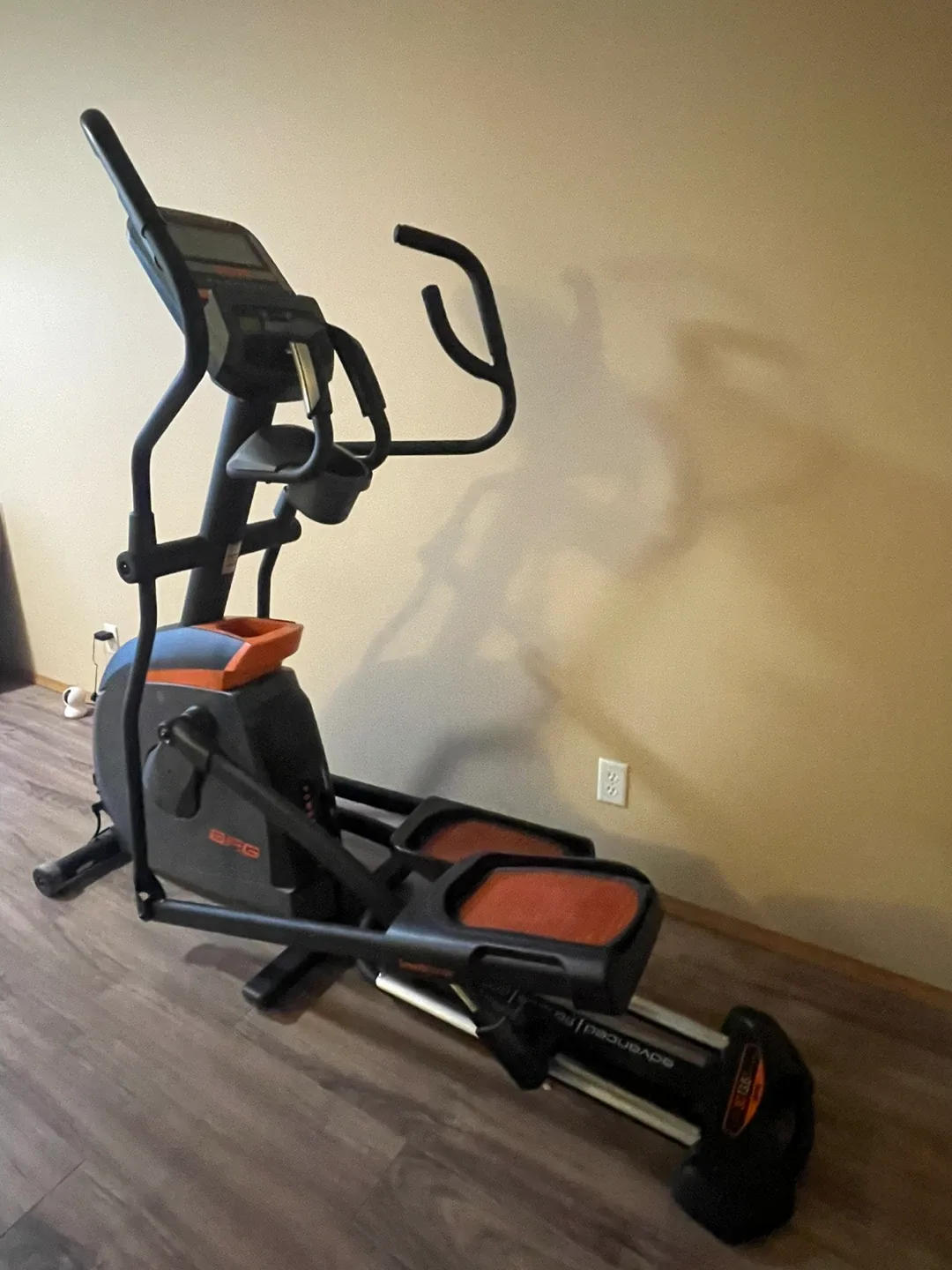 AFG AE 5.3 Elliptical