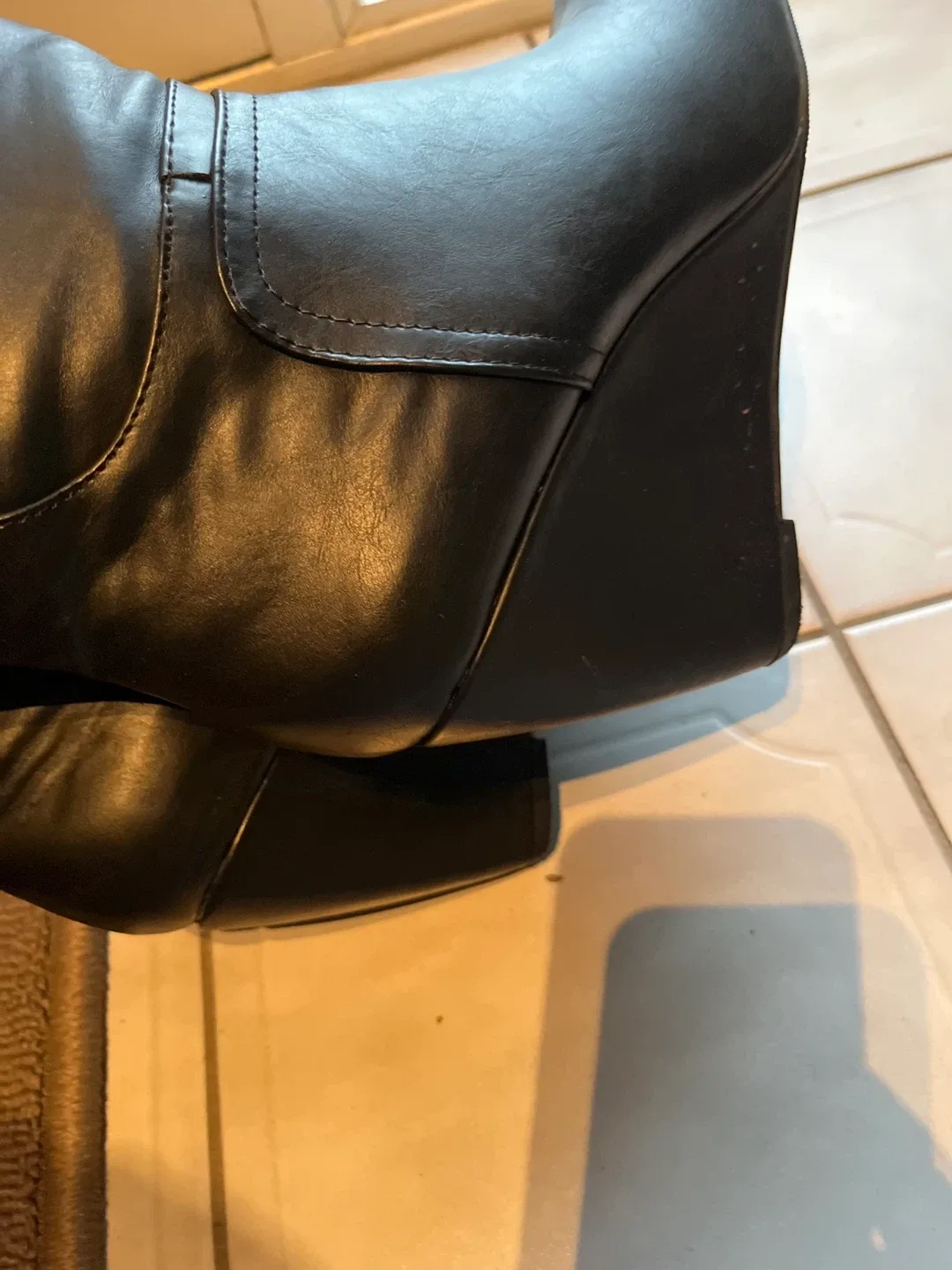 Le Chateau Black Wedge Knee High Boots - Size 9 image indicator(3)