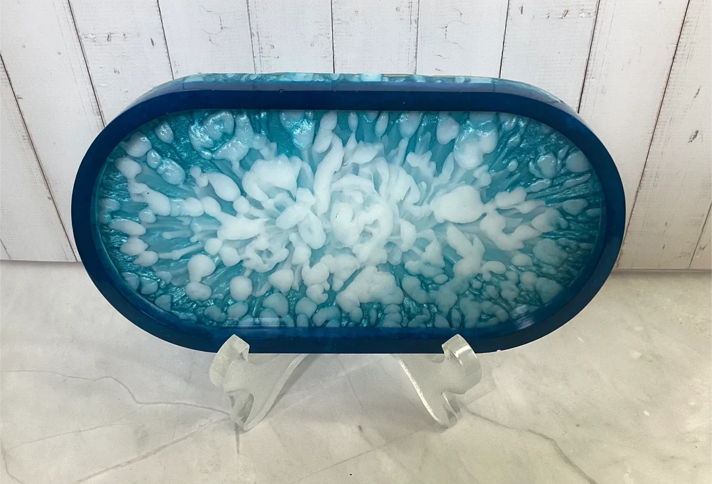 Handmade Resin Trays - Unique Designs! image indicator(3)