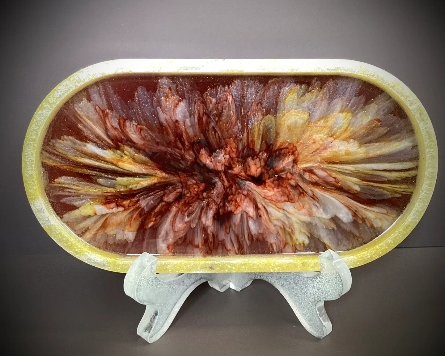 Handmade Resin Trays - Unique Designs! image indicator(9)