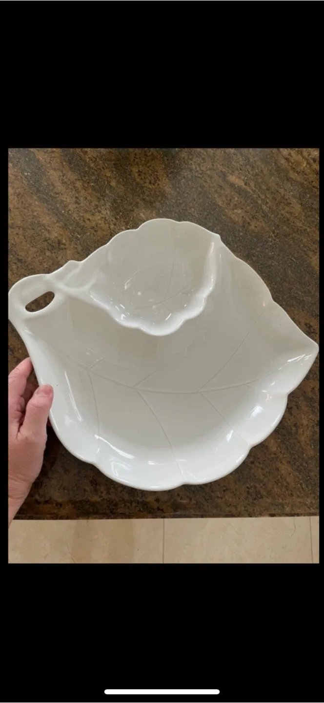 Leaf Shaped Chip and Dip Serving Platter