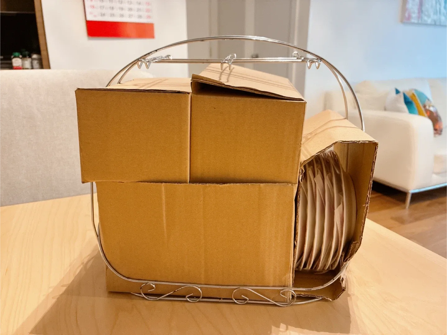 Fine Porcelain 15-Piece Coffee Set - New in Box! image indicator(3)