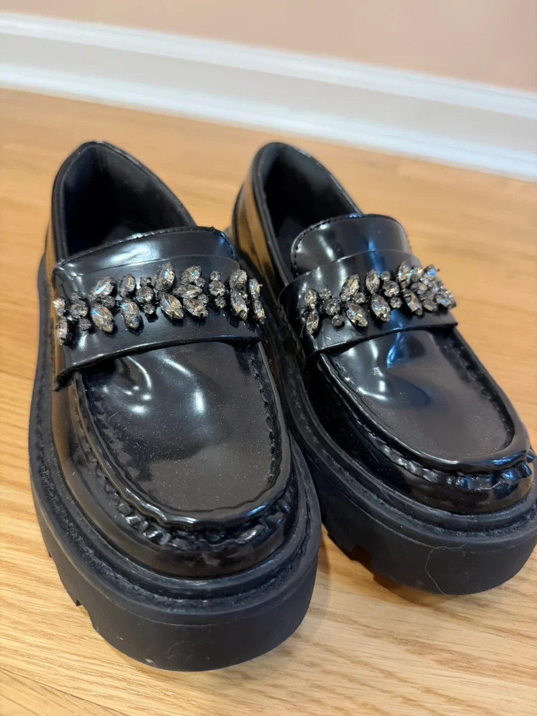 Zara girls Black Embellished Platform Loafers size 32 image indicator(3)