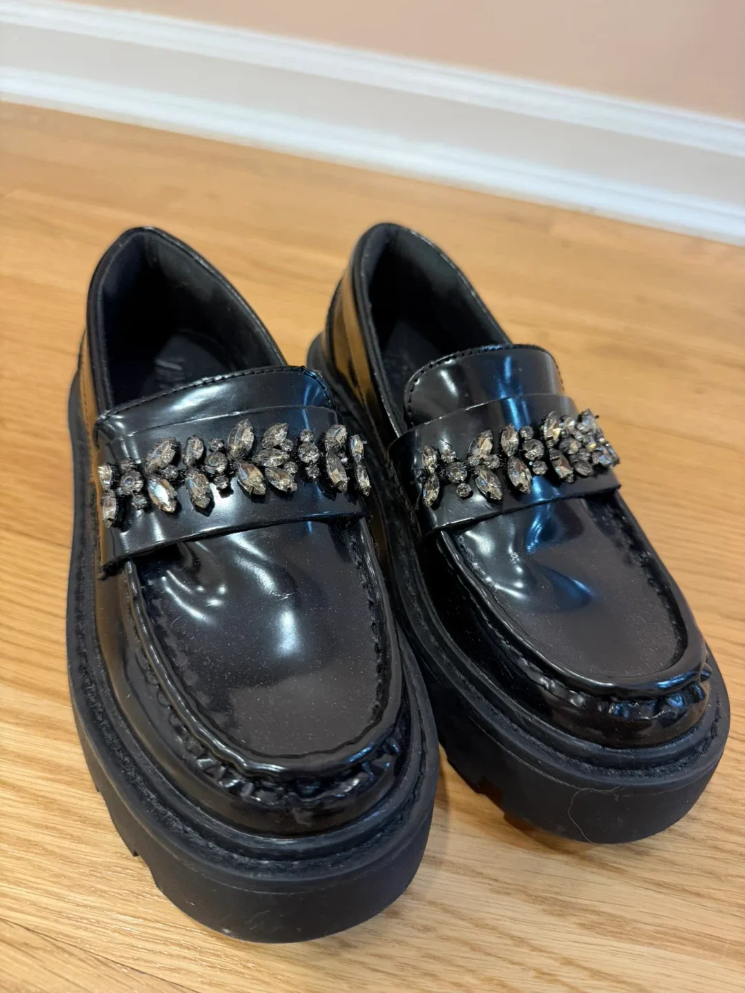 Zara girls Black Embellished Platform Loafers size 32 image indicator(4)