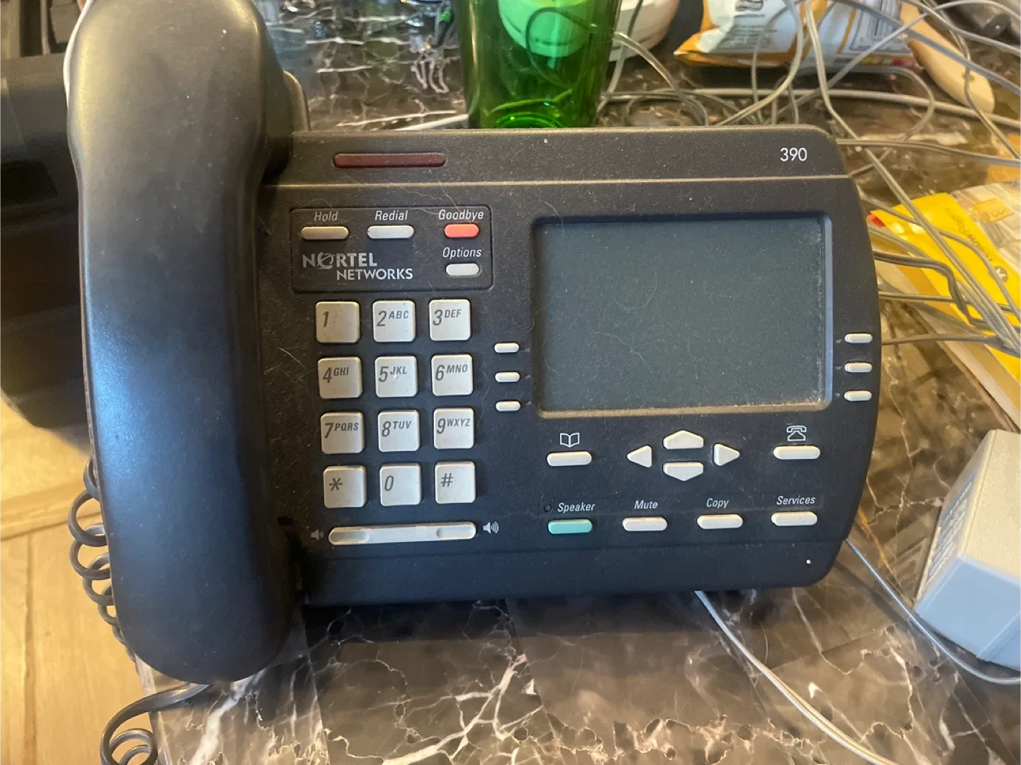 Nortel Networks 390 Business Phone