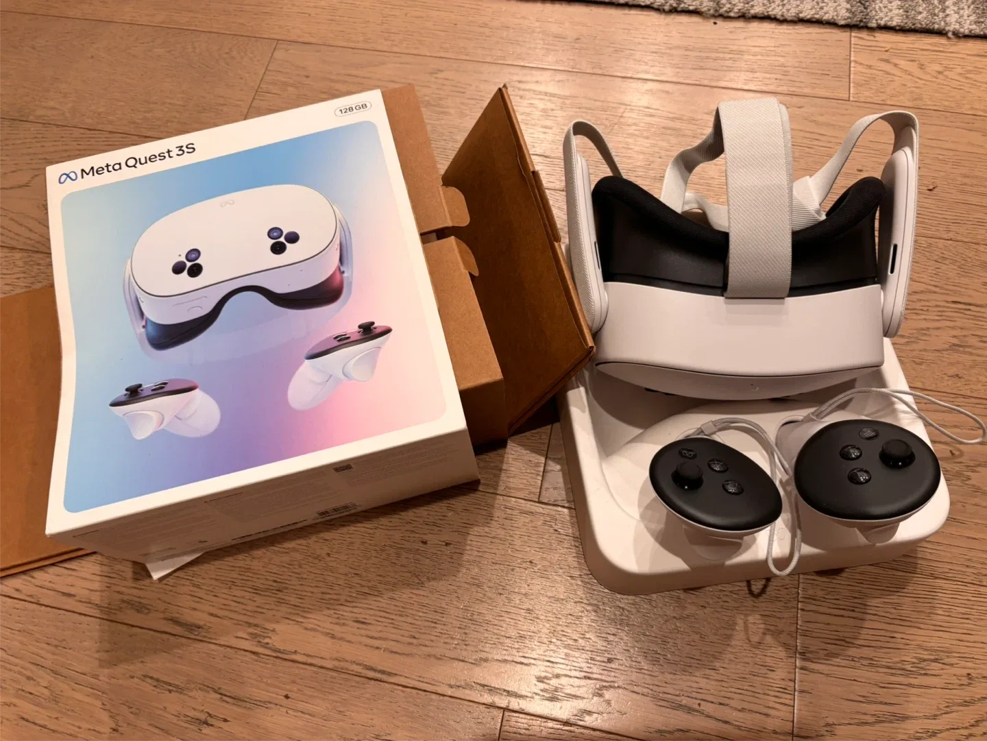 Meta Quest 3S 128 GB VR Headset - Like New!