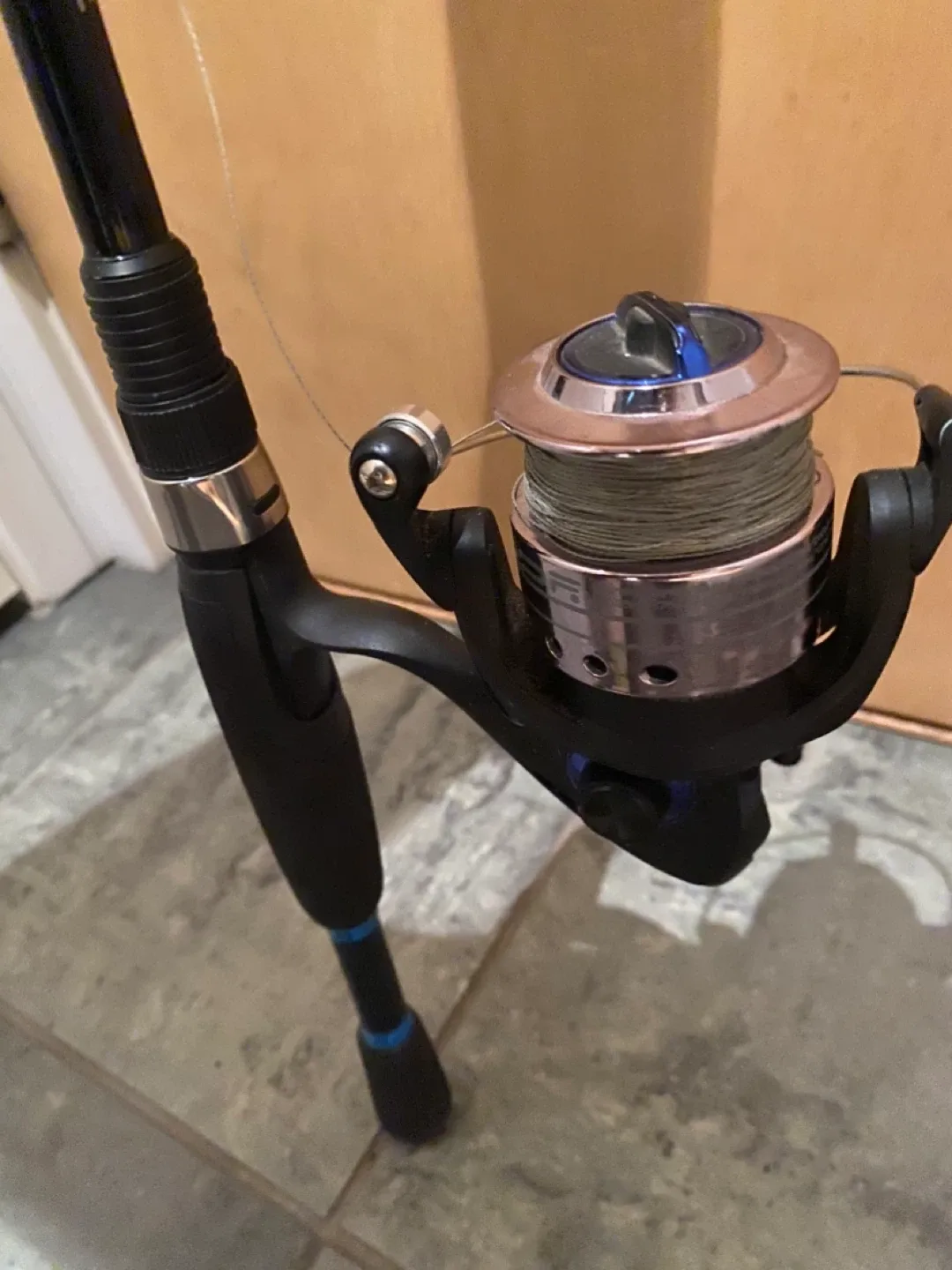 R2F Performance Series Fishing Rod image indicator(3)