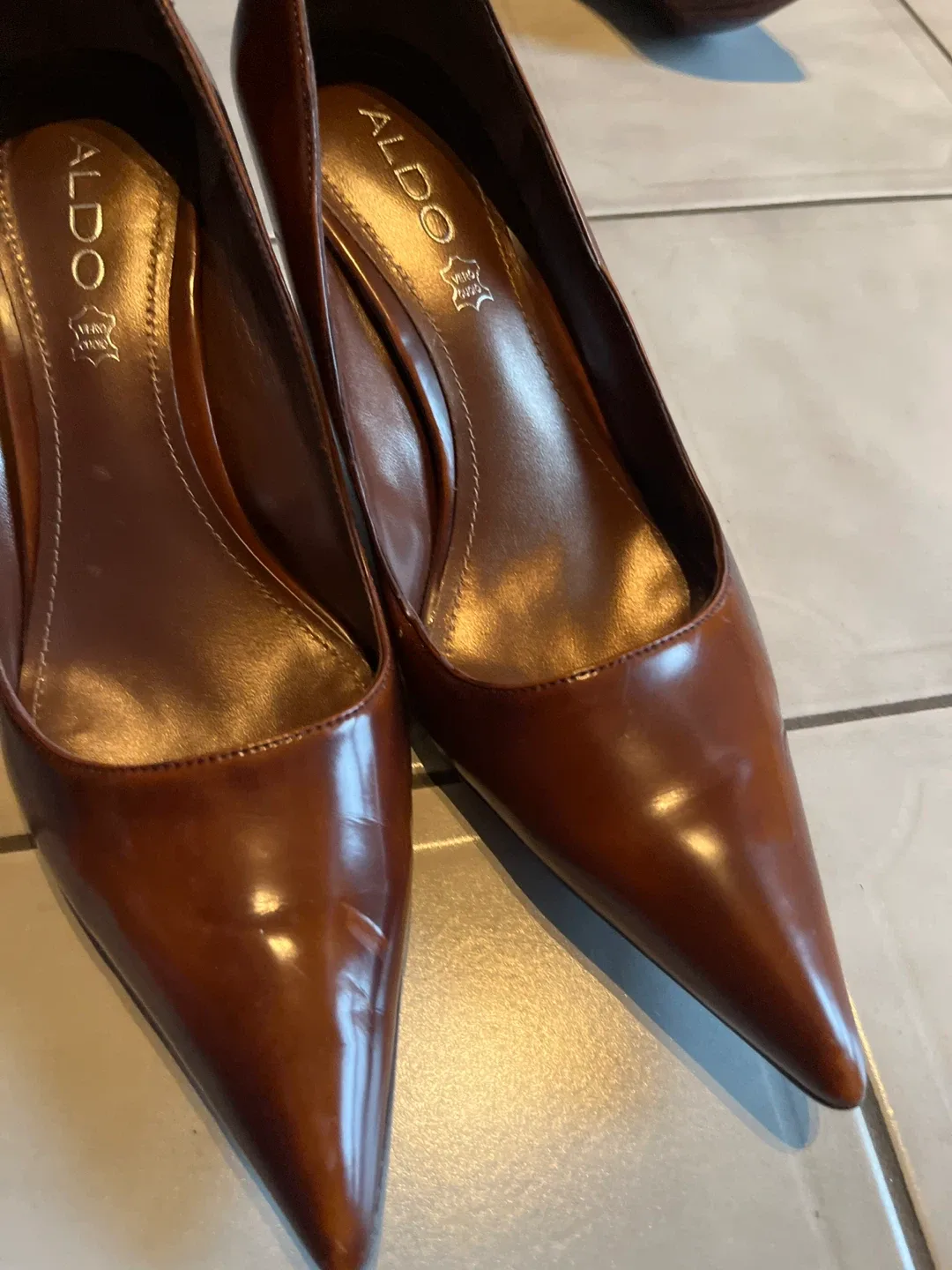 Aldo Brown Pointed Heels - Size 9 image indicator(4)