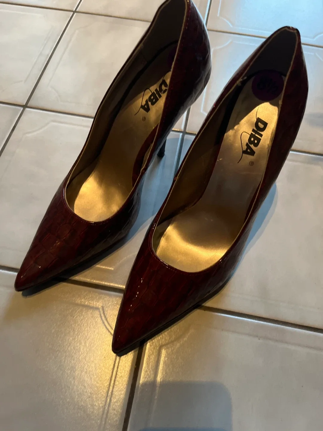 Diba Heels - Burgundy, Size 8.5
