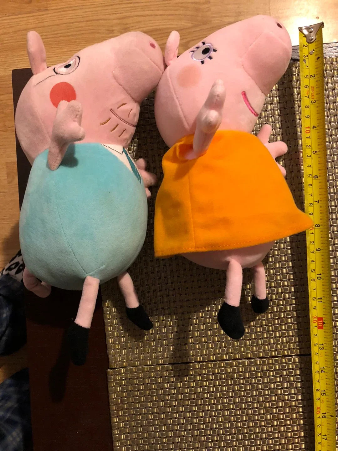 Peppa Pig Plush  big one $15small ones $10 image indicator(3)
