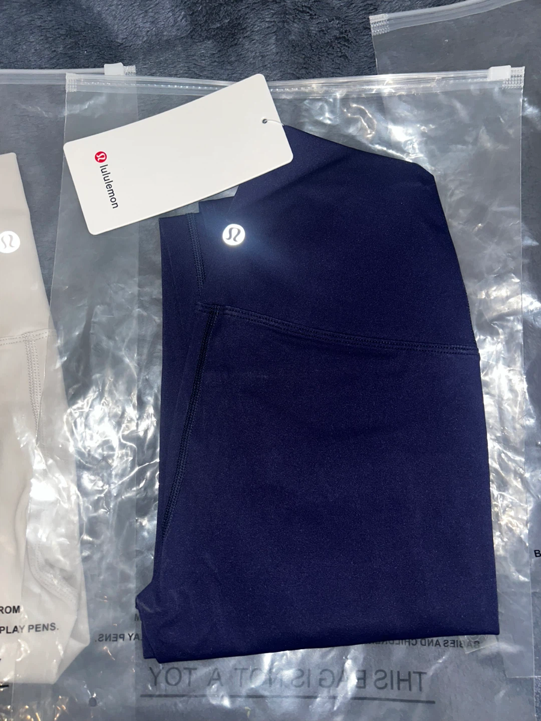 New Lululemon Align Leggings Size 2 - photo 3