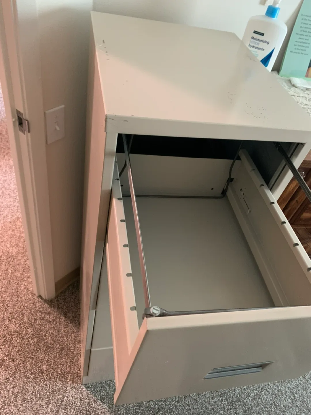 Beige Filing Cabinet - 4 Drawers