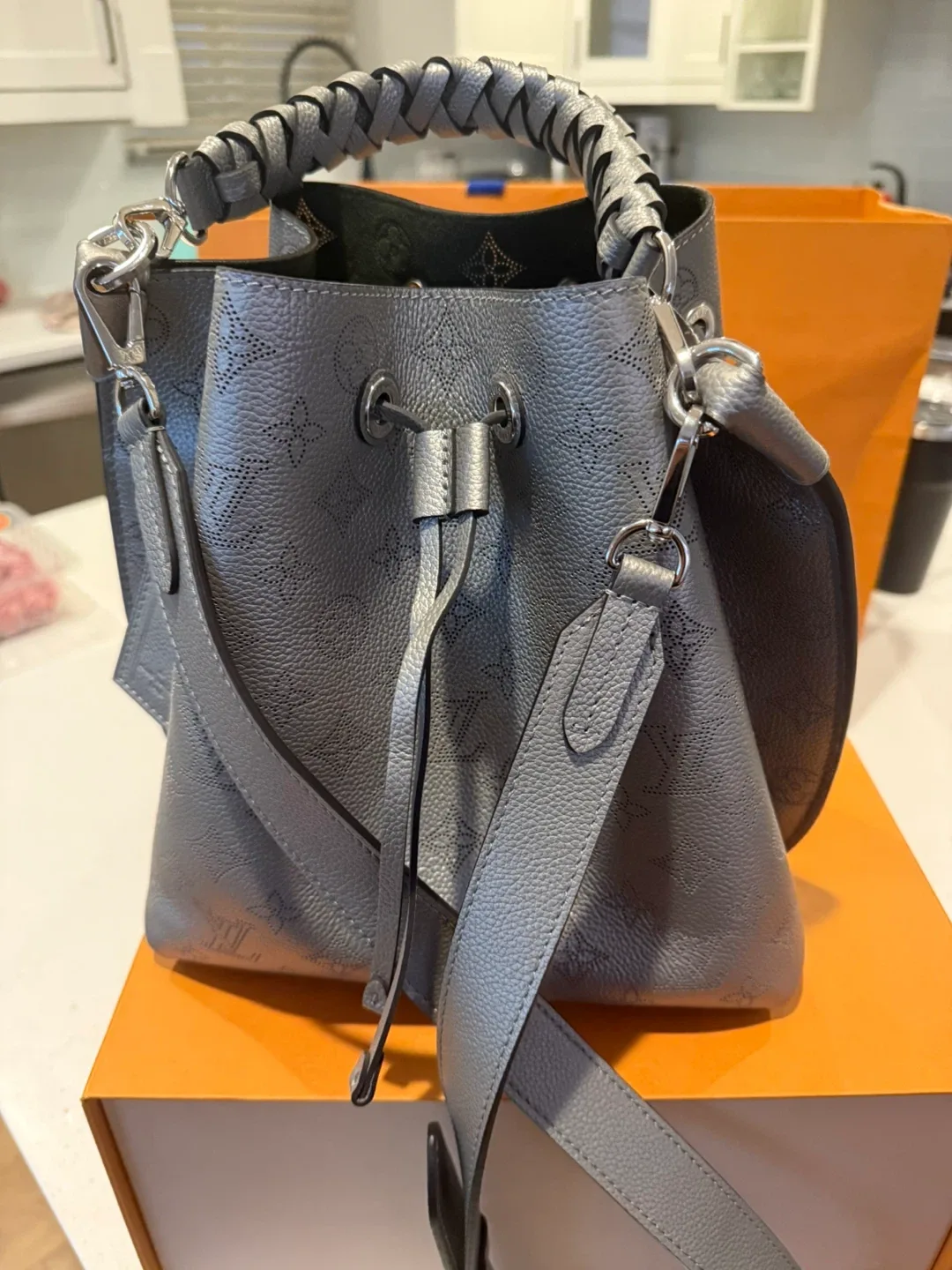 Louis Vuitton Muria Bucket Bag 2025