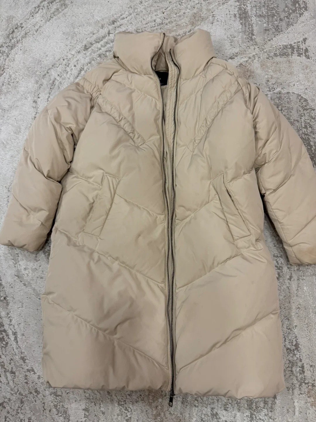 MNG Basics Beige Puffer Coat - Size M image indicator(5)
