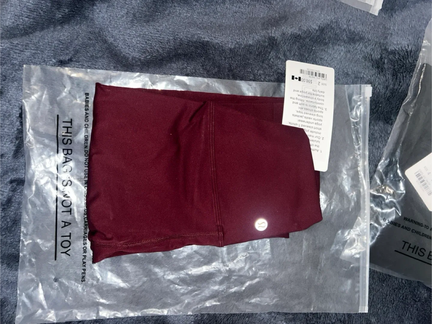 Lululemon Hotty Hot Size 2 image indicator(2)