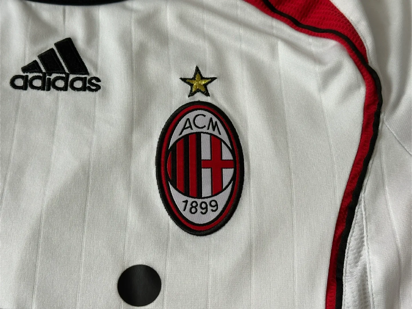 Mens Medium Kaka #22 AC Milan 2007 UCL Finals Jersey image indicator(5)
