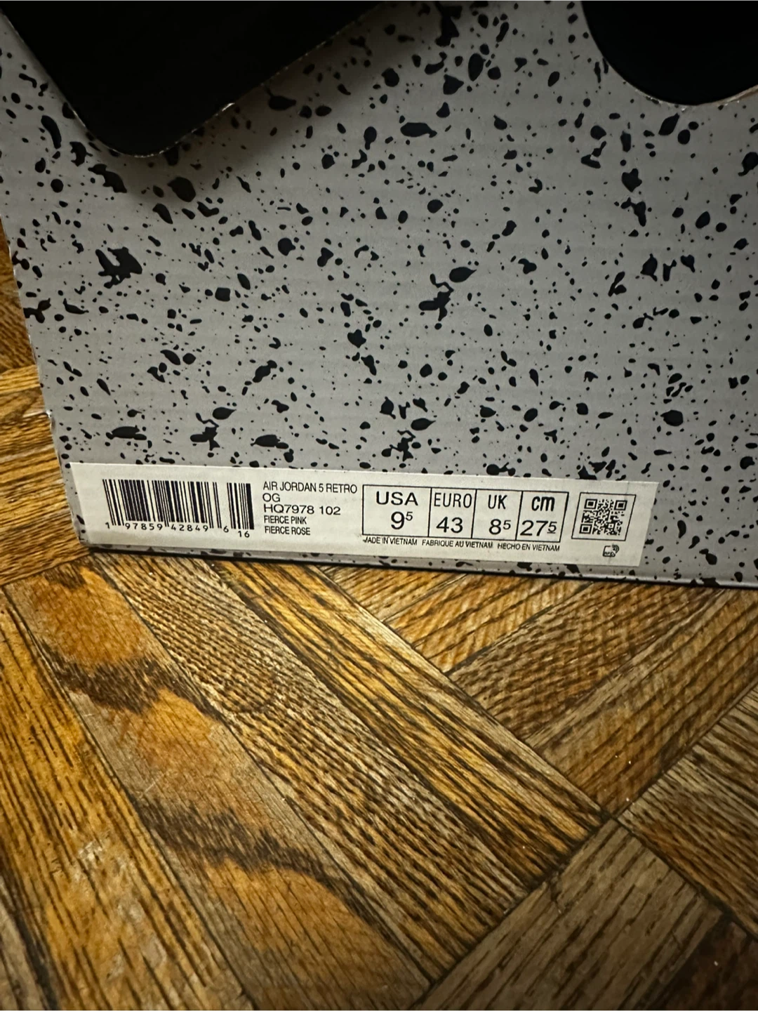 Jordan 5 “Black Metallic” Size 10 - photo 3
