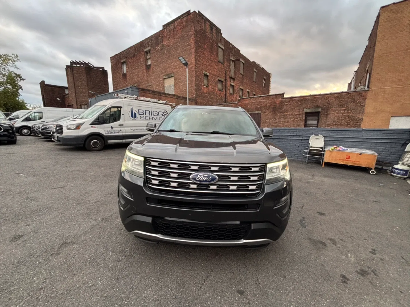 Ford Explorer XLT SUV - 2016 96K miles