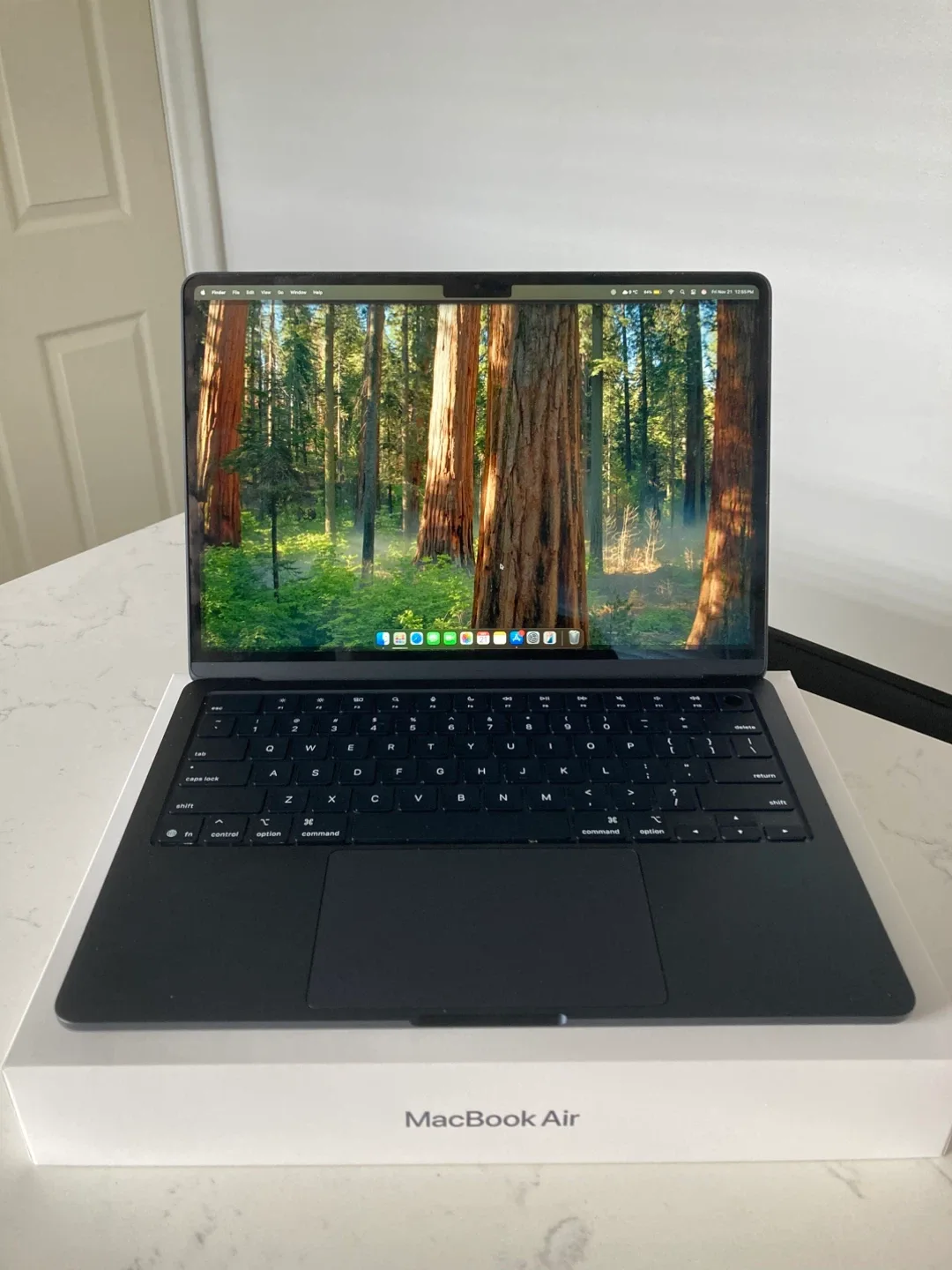 New 2025 Apple MacBook Air 13-inch M4, 16GB Memory