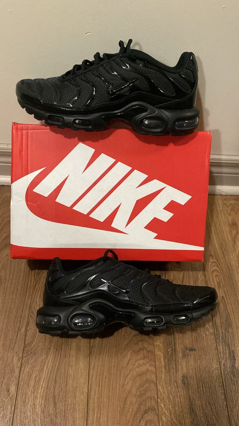 Nike Air Max Plus TN Black image indicator(2)