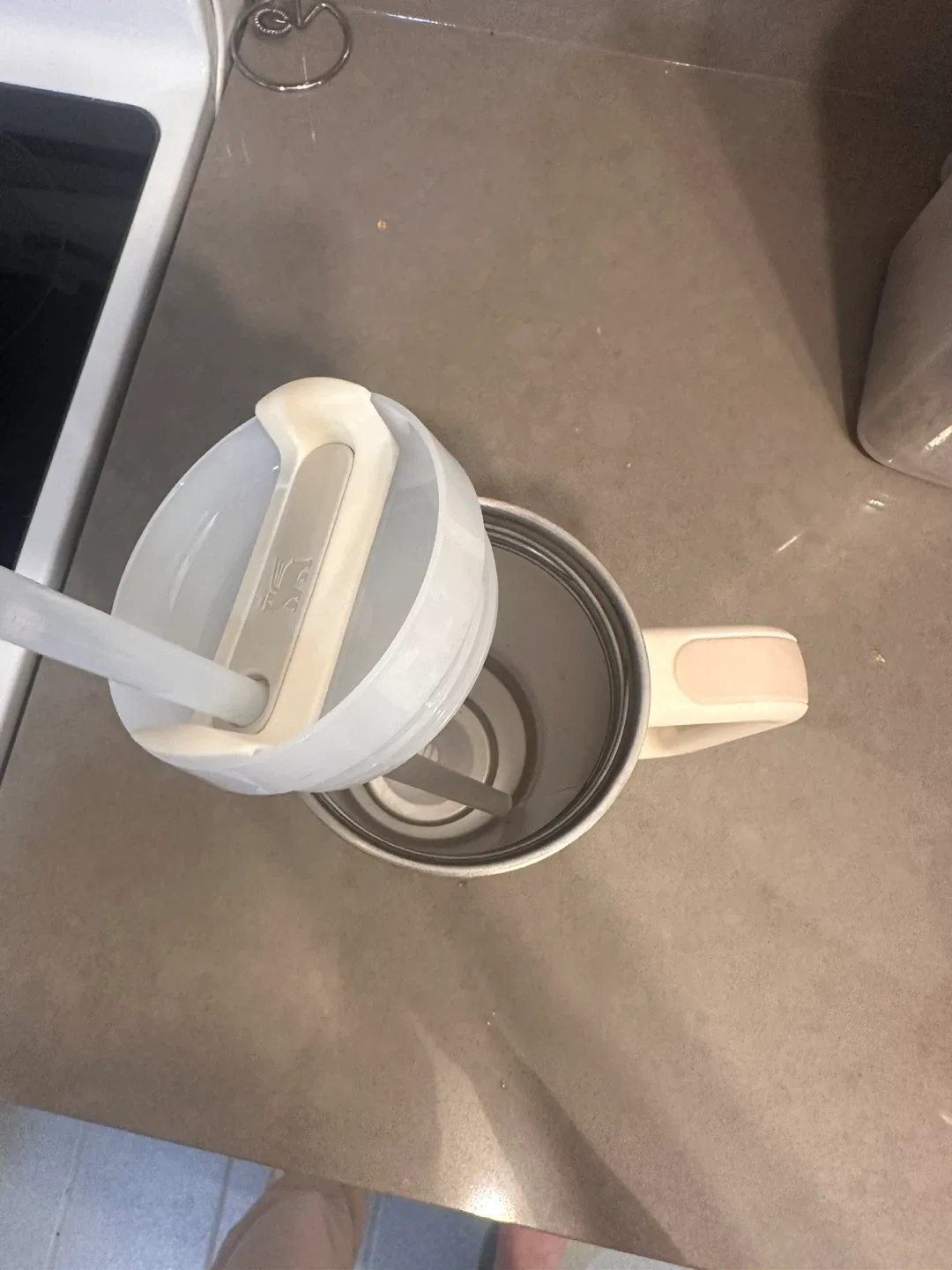 Stanley 30oz/887mL IceFlow Tumbler with Straw image indicator(2)