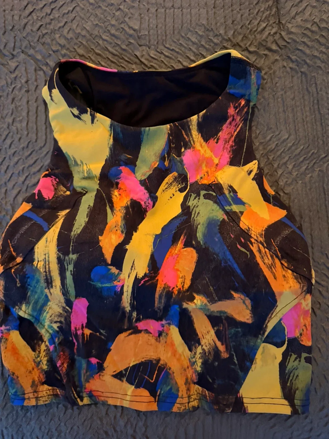 Lululemon Sports top - Size 4