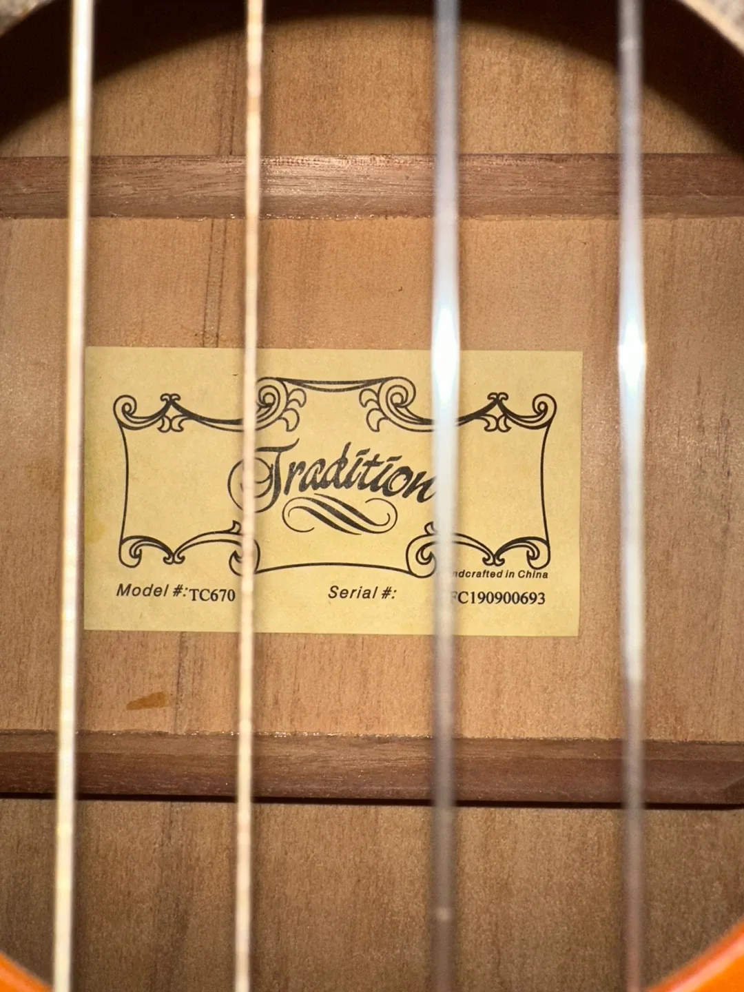 Tradition TC670 Classical Guitar w/ Case image indicator(3)