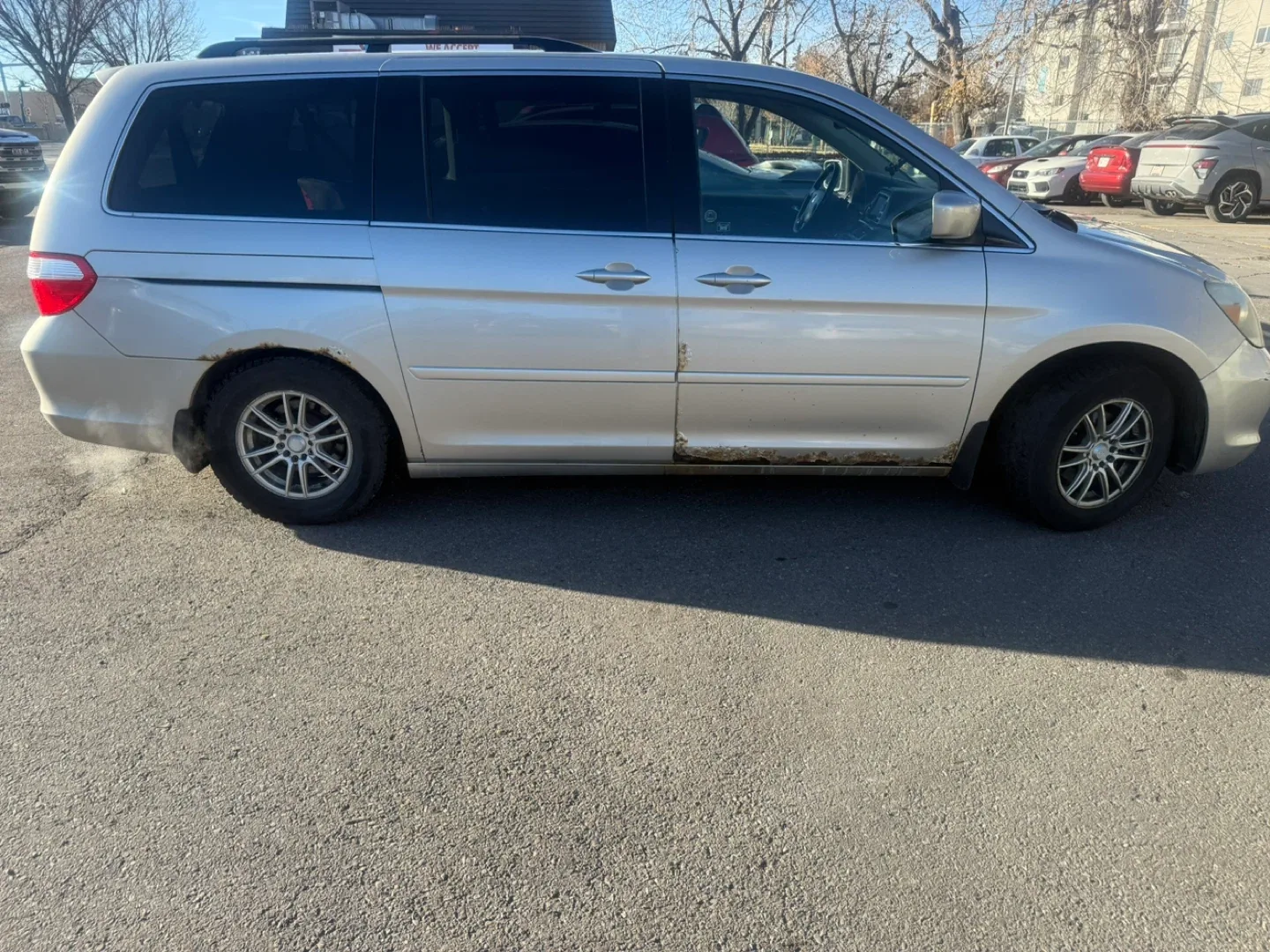 Honda Odyssey Minivan - Great Family Car!