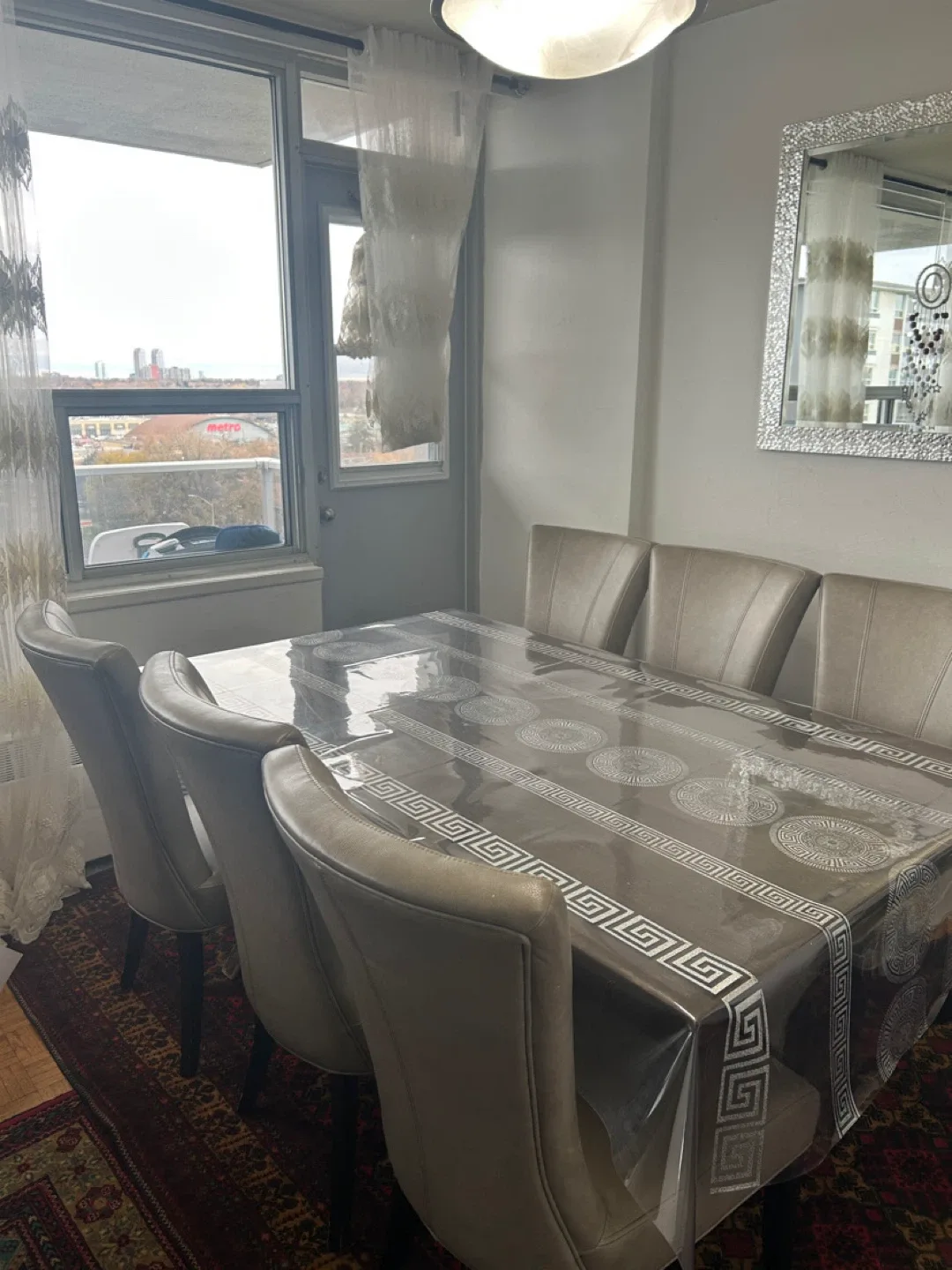 Dining Table with 6 Chairs image indicator(7)